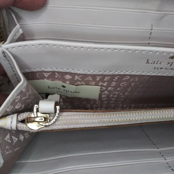 Kate Spade Cream Leather Three Dimensional Spade Patterned Zip Around Wallet - Picture 9 of 13